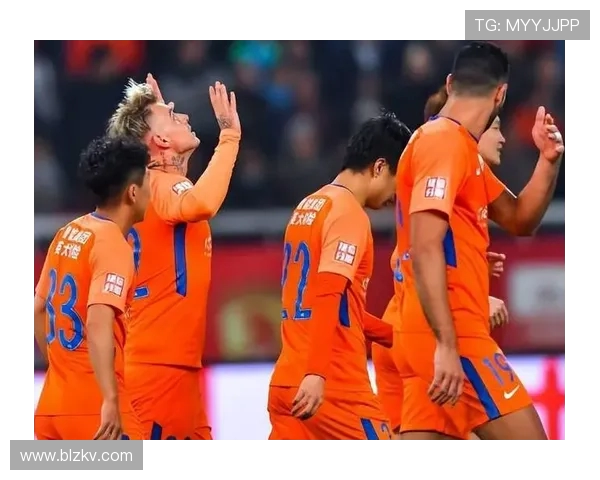 2019年山东鲁能与重庆队激战回顾精彩瞬间与战术分析