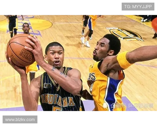 库里三分球总数超4000成历史第一人再创辉煌成就