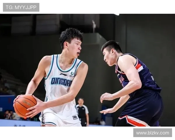 方硕的篮球之路：从青涩新星到CBA赛场的闪耀明星