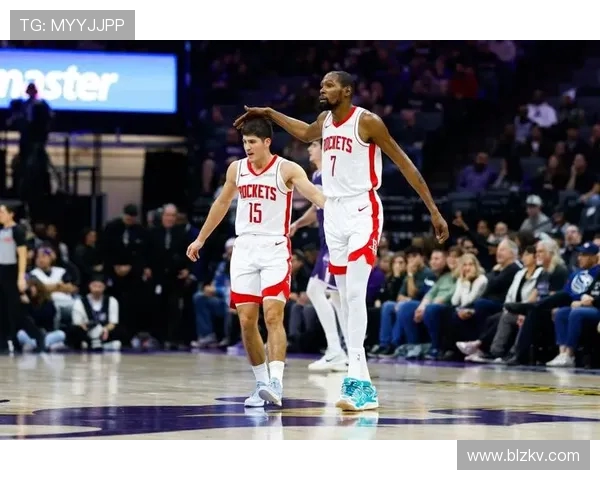 火箭队与骑士队精彩对决直播回顾与赛后分析