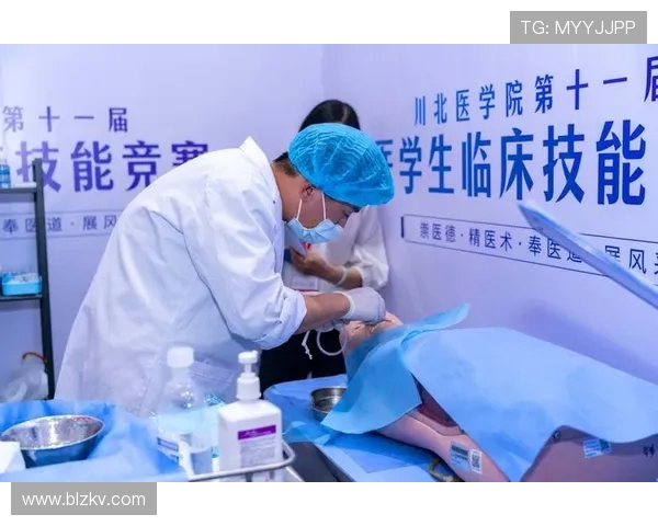 深圳篮球队团队协作的成功之道与战术分析探讨