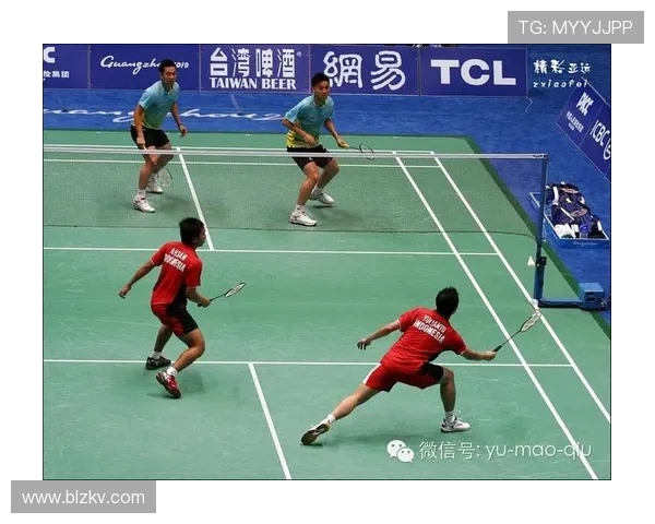 上海羽毛球队反击战术解析与实战应用探讨 上海羽毛球队反击战术解析与实战应用探讨