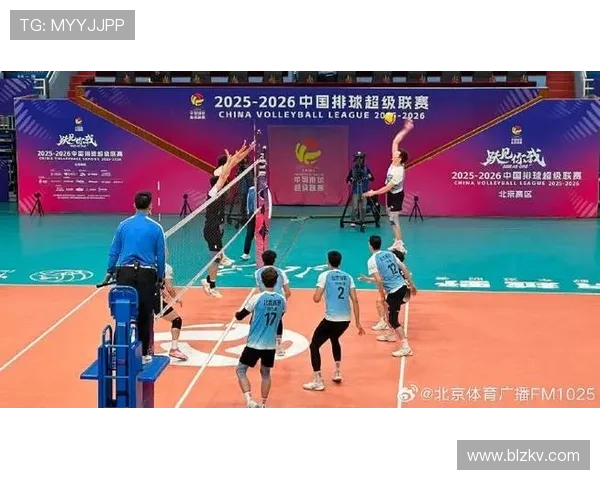 北京排球队在排球比赛中经验排名创新高引发广泛关注与热议