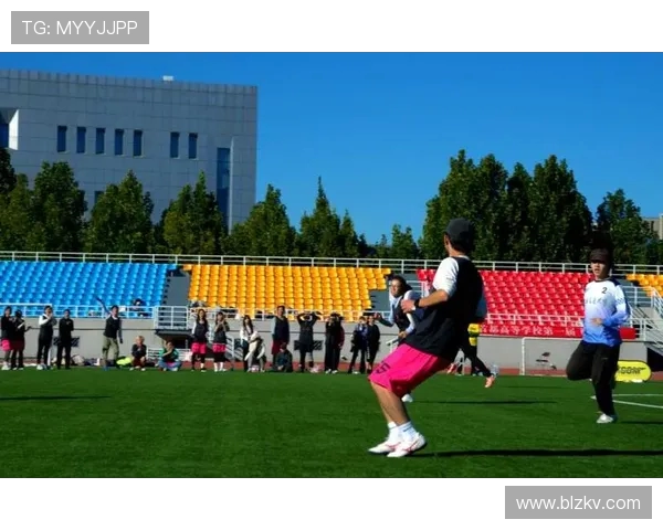 北京飞盘队防反战术革新探索与实践的深度剖析与未来展望 北京飞盘队防反战术革新探索与实践的深度剖析与未来展望