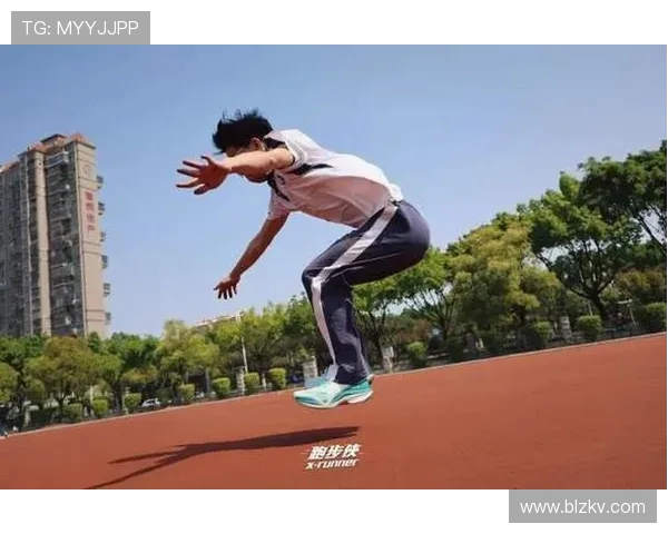 杭州滑板队实力引发热议争论背后的训练与比赛表现分析