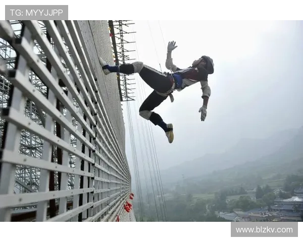 极限运动的魅力与挑战：深入探讨西安极限运动队的快速攻防策略